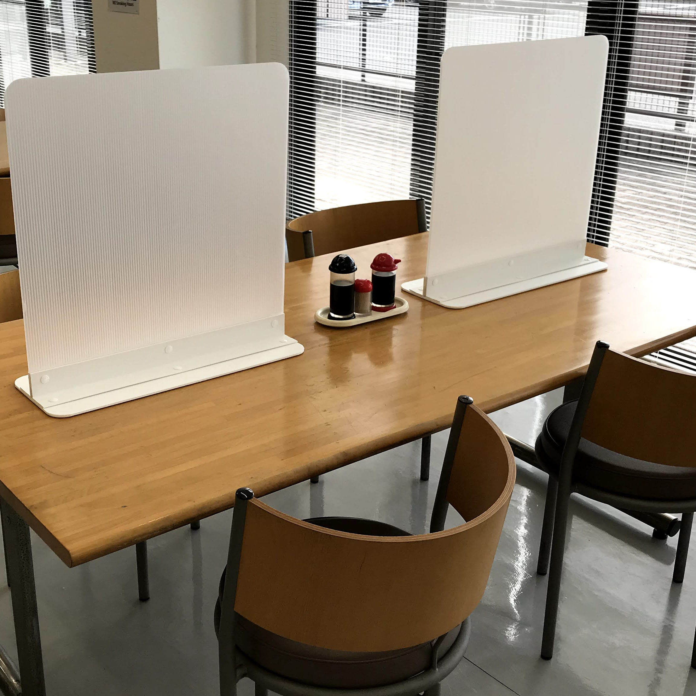 テーブル パーテーション
